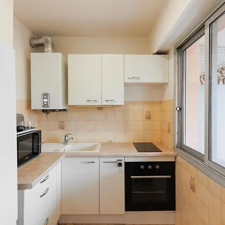 Studio De Charme 100M De La Mer Appartamento Antibes