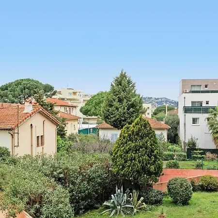 Studio De Charme 100M De La Mer Antibes